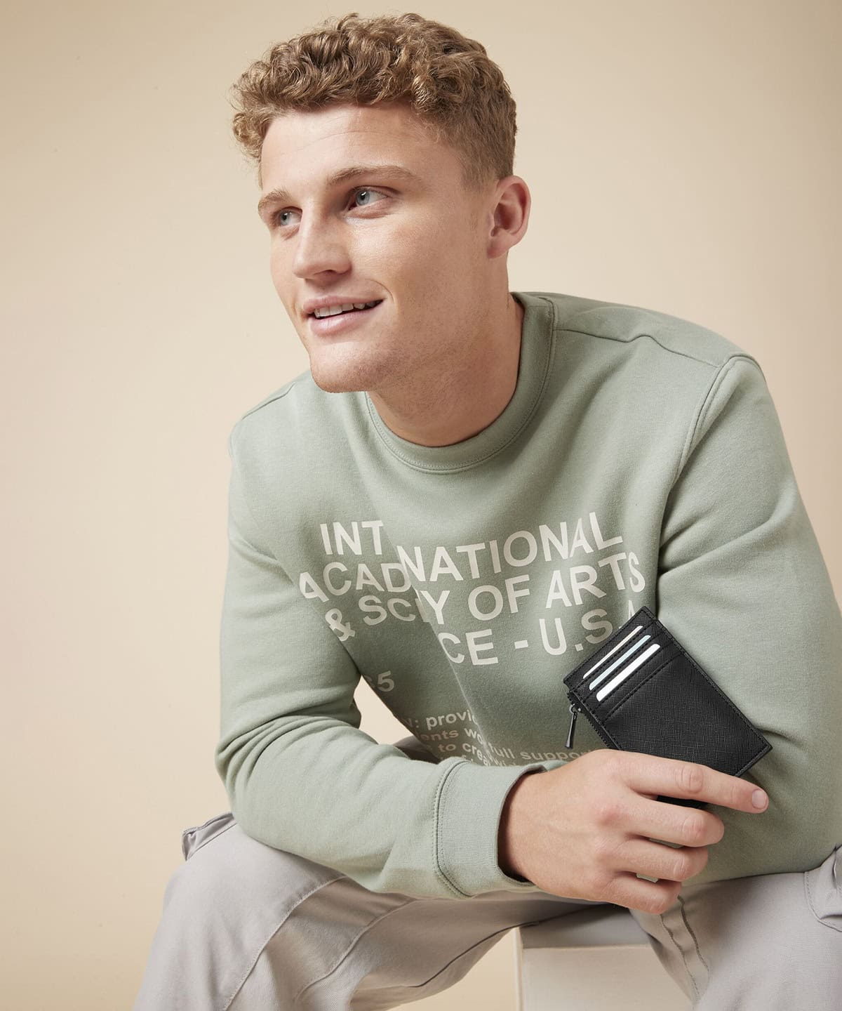 Boutique card holder