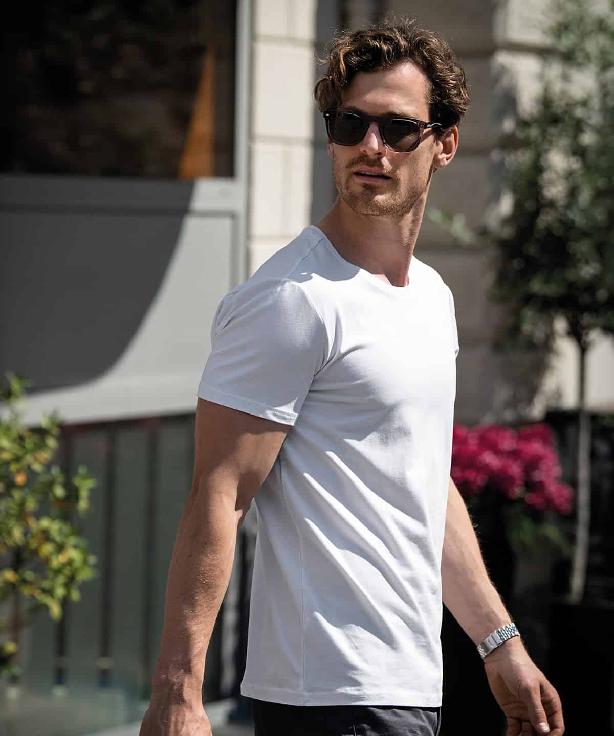 Montauk  the essential tee