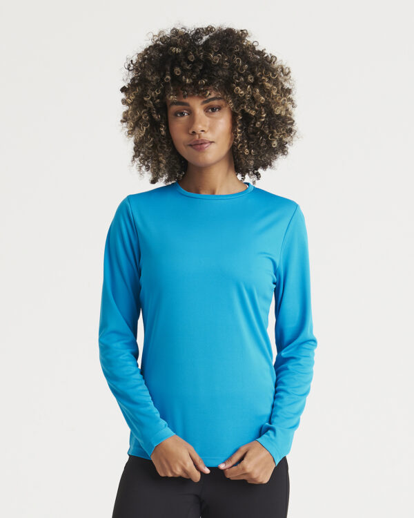 Women's long sleeve cool T