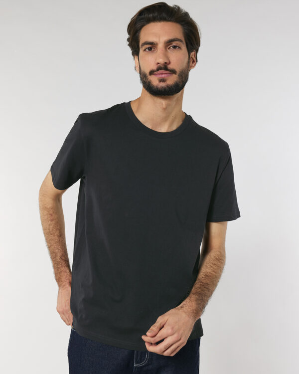 Rocker the essential unisex t-shirt (STTU758)