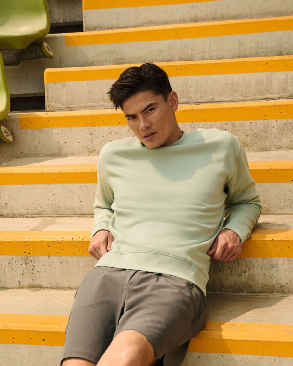 Set-in sleeve sweatshirt