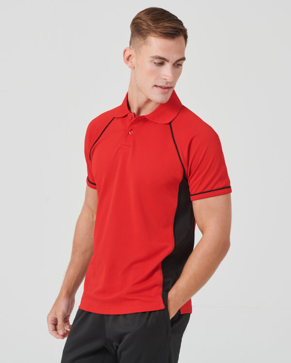 Panel performance polo