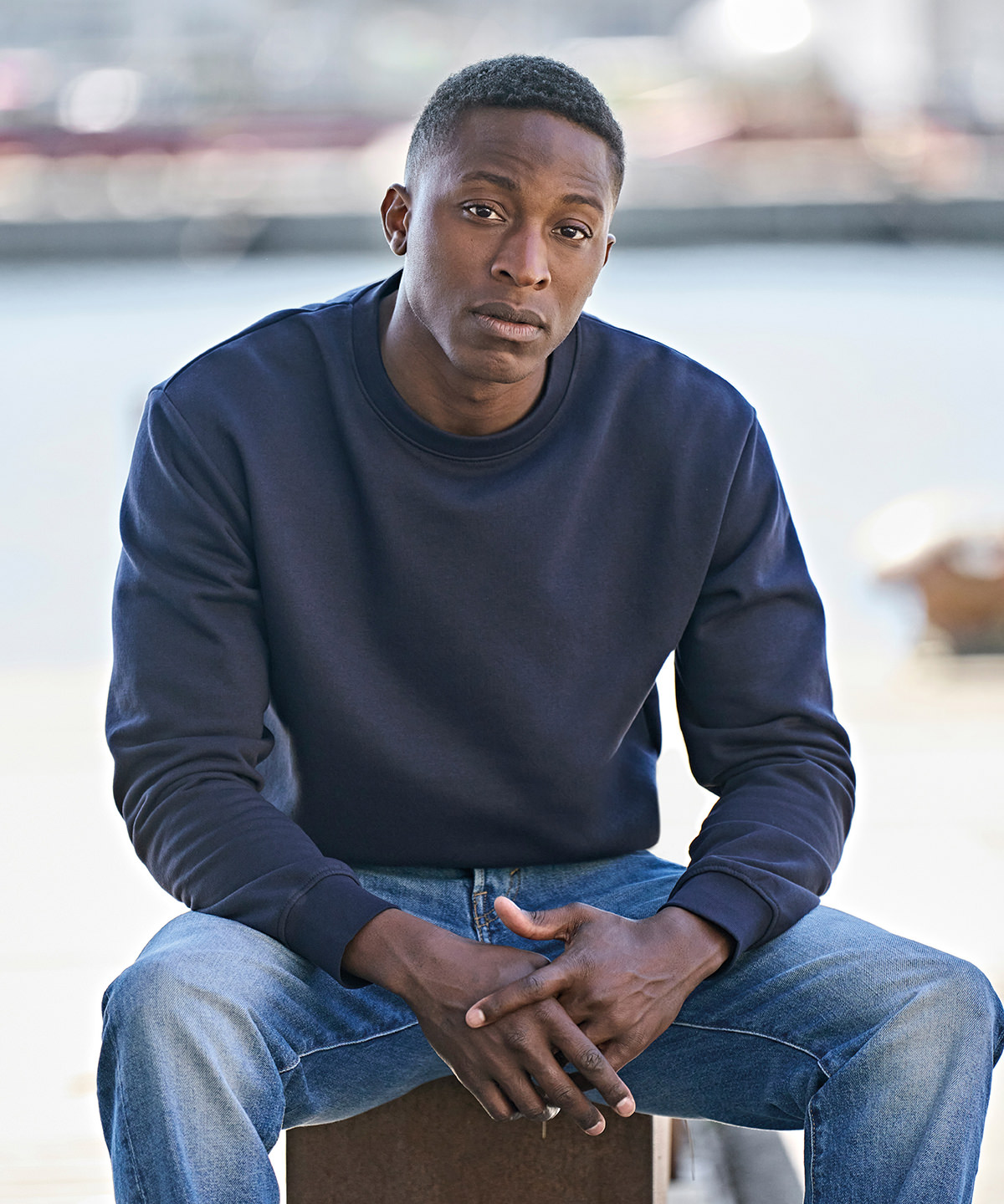 UNLABELED sweatshirt (5150) 1 UNLABELED sweatshirt (5150)