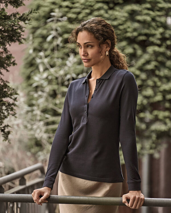 Womens luxury stretch long sleeve polo (146)