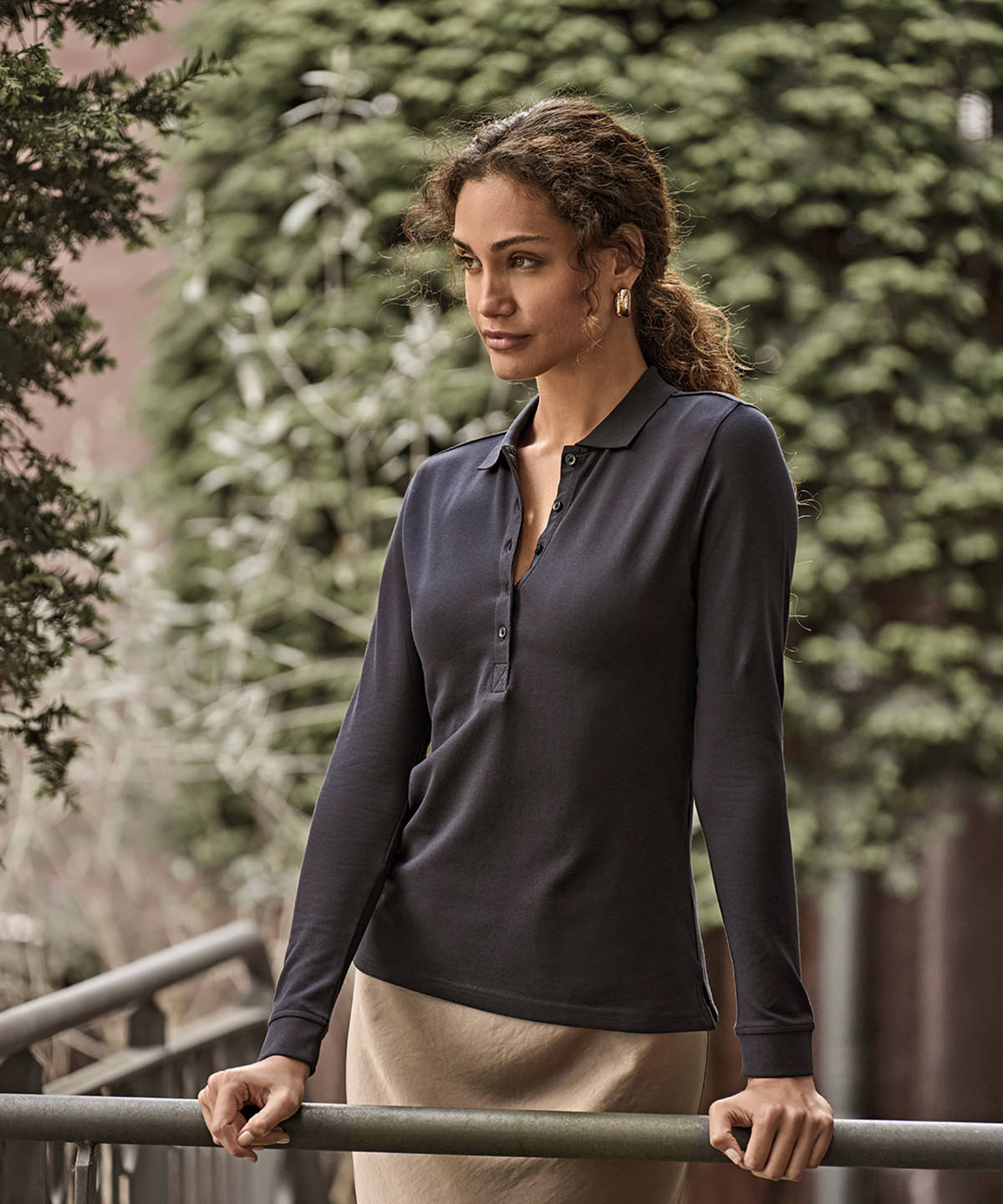 Womens luxury stretch long sleeve polo (146) 1 Womens luxury stretch long sleeve polo (146)