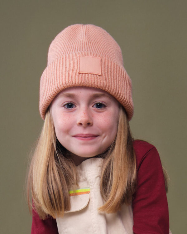 Kids deep cuffed tonal patch beanie