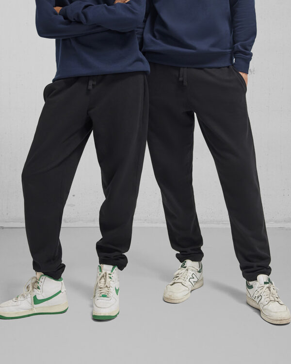 B&C ID.000 sweatpants