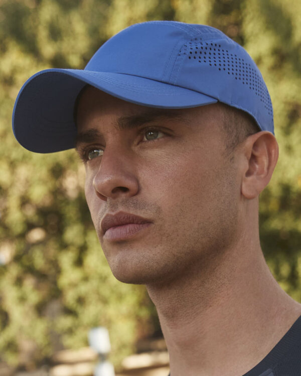 Technical running cap