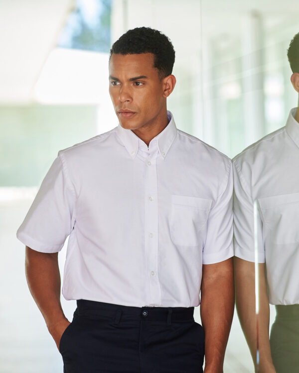 Short sleeve classic Oxford shirt