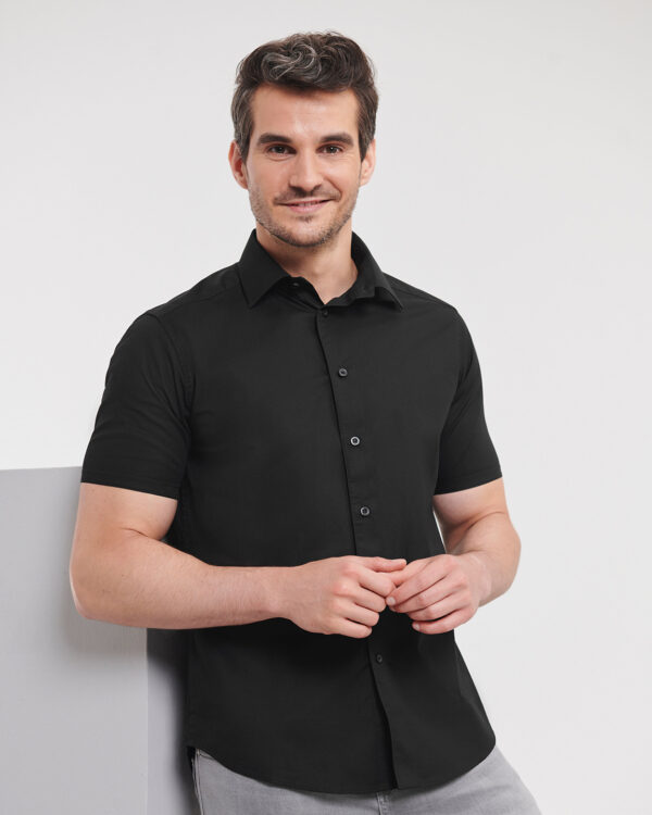 Short sleeve easycare fitted shirt