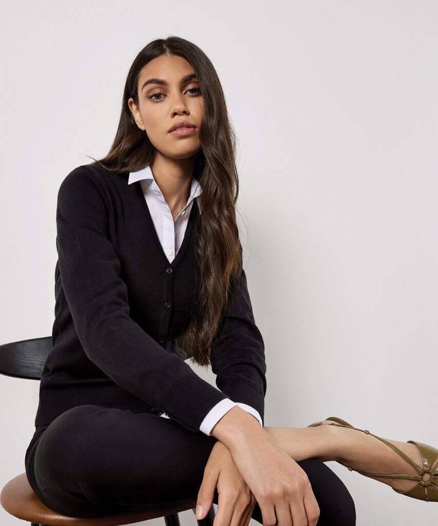 Women's Arundel v-neck cardigan long sleeve (classic fit)