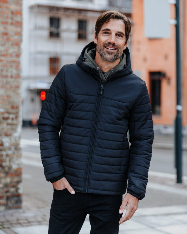 Nautilus quilted hooded jacket