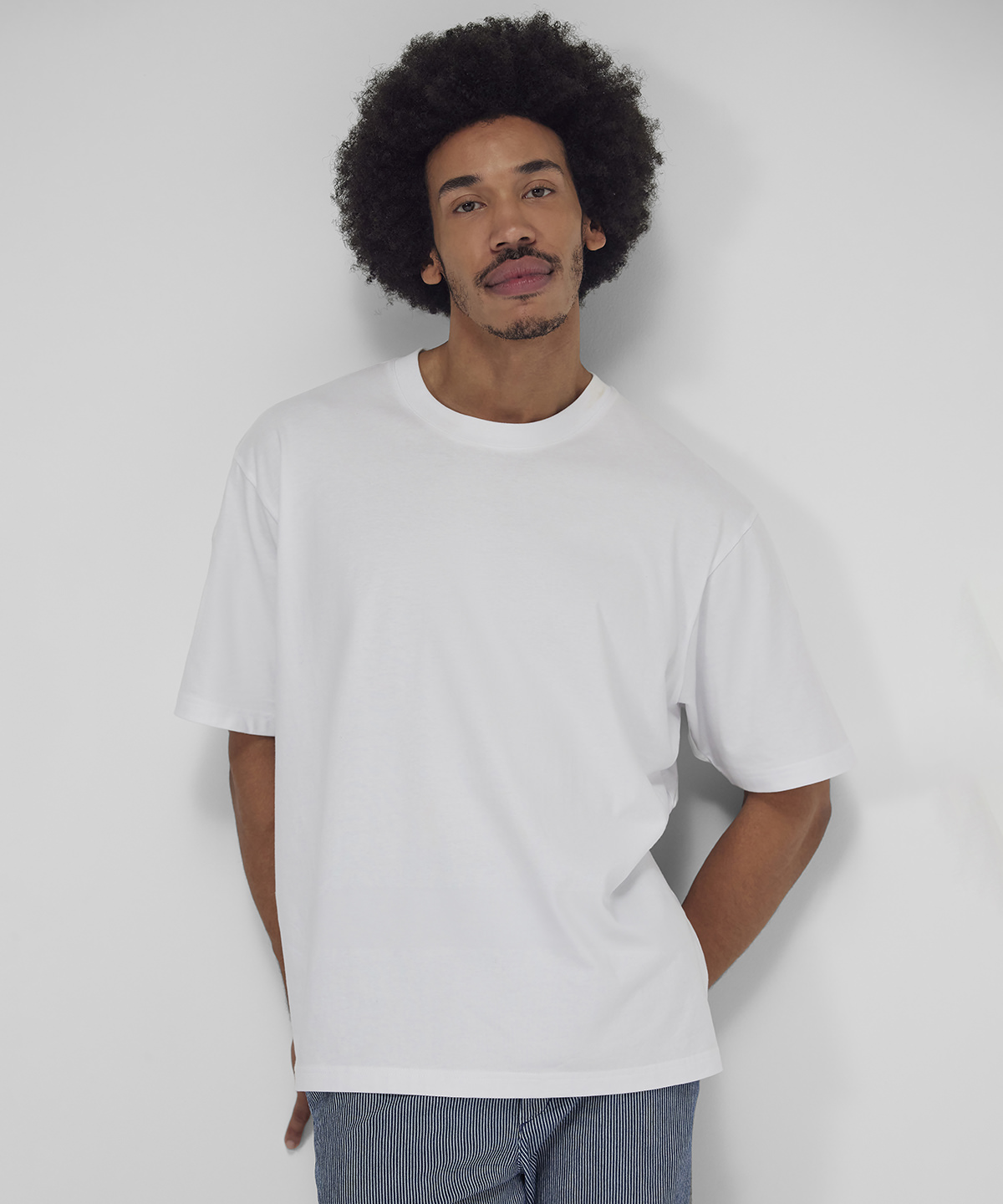 B&C #E220 Oversized 1 B&C #E220 Oversized