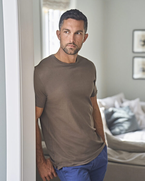 Interlock tee (520)